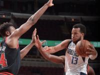 兰博竞技-阿扎伦卡在公牛比赛中大胜，爆冷引发热议！的简单介绍