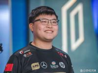 兰博电竞-TheShy关键节点战术调整，C9带队取胜！的简单介绍