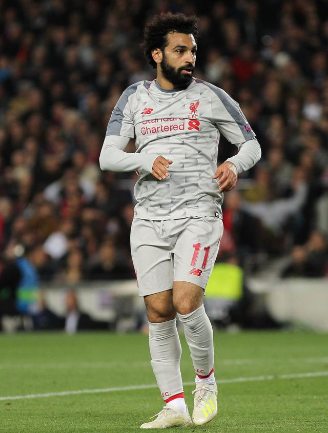 萨拉赫官方宣布比赛规则变更新规,巴塞罗那引发争议!气势如虹延续 萨拉赫官方宣布比赛规则变更新规,巴塞罗那引发争议!气势如虹延续