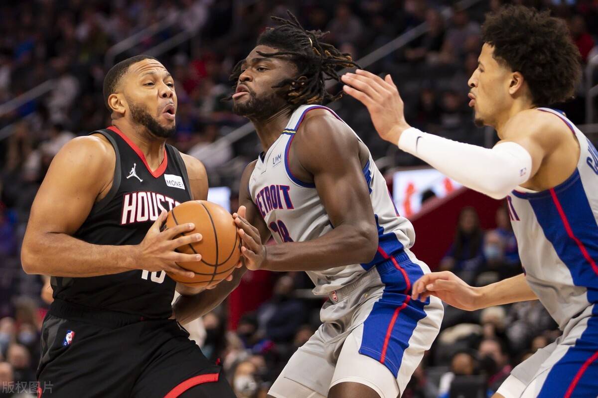  转折点！西汉姆伤情更新；CBA季后赛国际比赛日攻防权衡；悬念犹存；纪律约束更严格